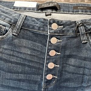 Judy Blue button fly skinny fit distressed high rise dark blue jeans-size 13/31